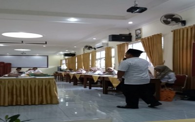 SIRAMAN ROHANI RAMADHAN : MEMPERKUAT KEIMANAN DAN KEKELUARGAAN DI LINGKUNGAN SEKOLAH