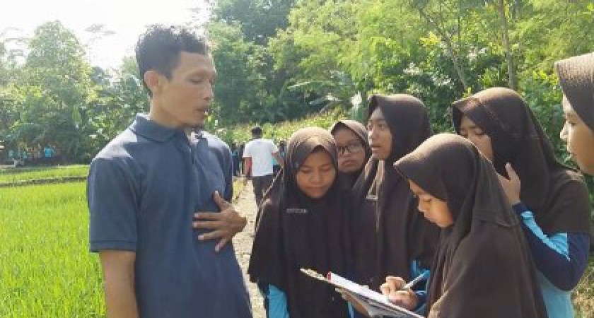 OUTING CLASS PENERAPAN ALAM TAKAMBANG SEBAGAI GURU